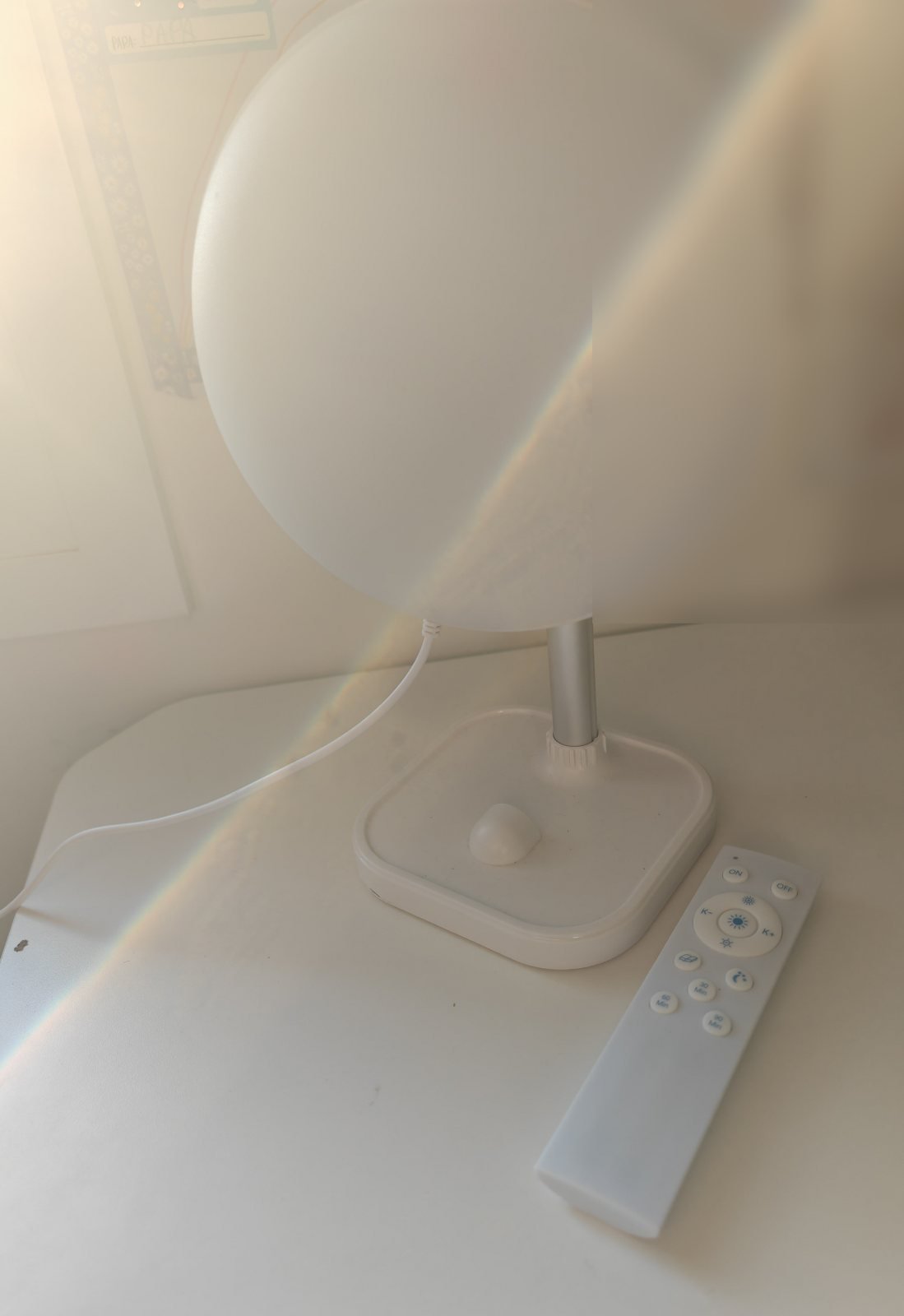 Mi lámpara de luminoterapia redonda con su mando a distancia