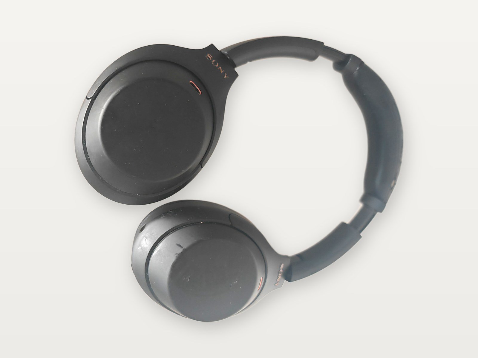 Mis auriculares Sony WH-1000XM4